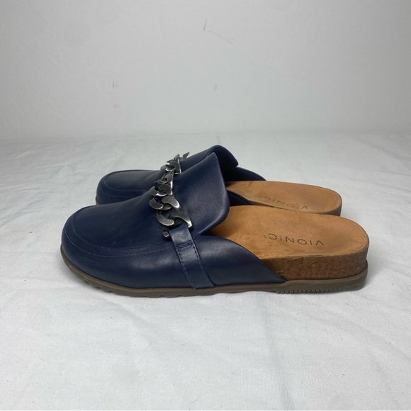 Vionic Georgie Comfort Slip-On Orthotic Chain Detail Leather Mule Navy Blue 8 - Picture 7 of 9